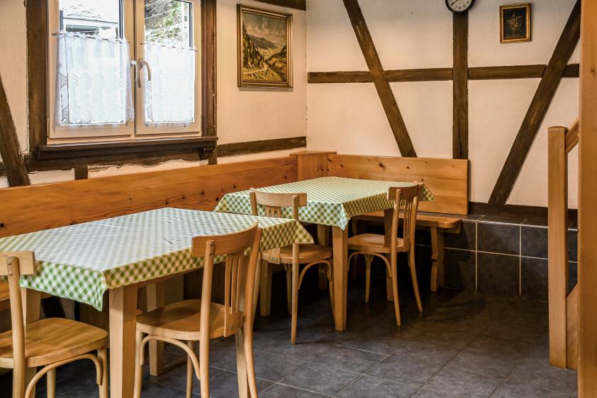Küche mit Frühstücksecke