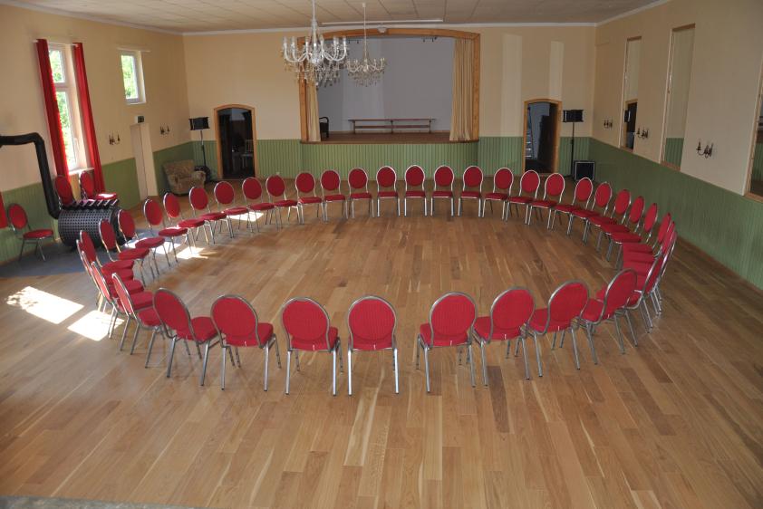 Tanzsaal mit Schwingparkett