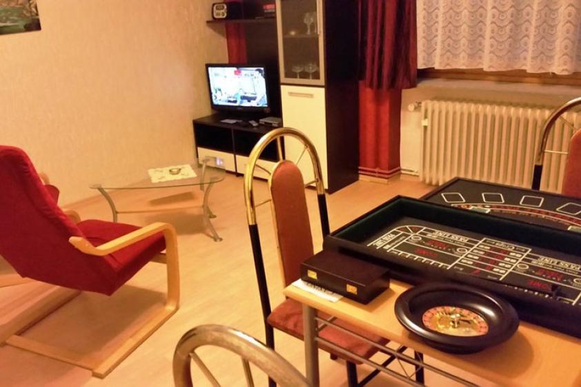 Spielraum 1 mit Roulette und TV