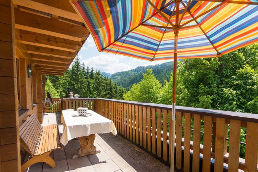 großer Sonnenbalkon
