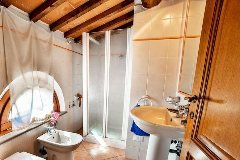 Jedes Apartment hat ein eigenes Bad