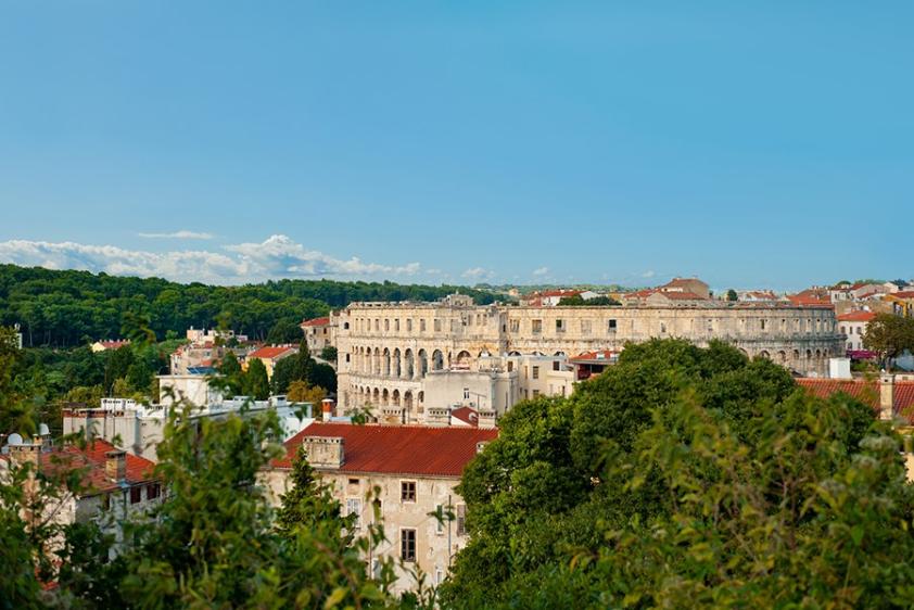 Die Arena von Pula