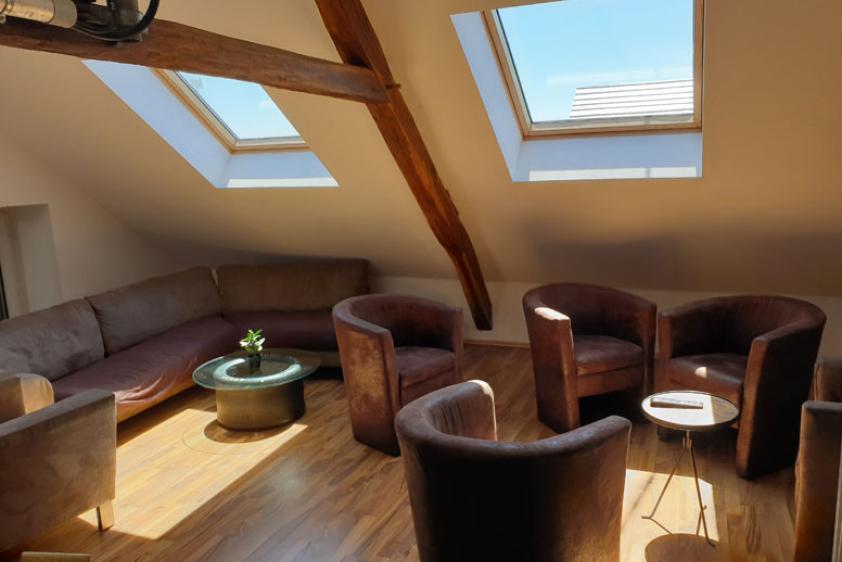 Wohnzimmer im DG