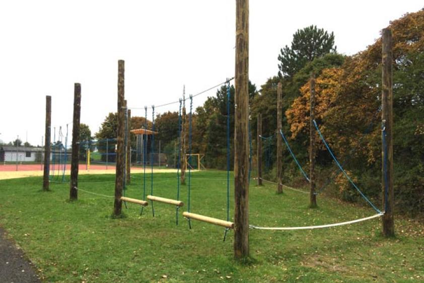 Niedrigseilparcours