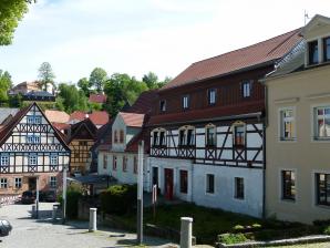 Wohnhaus am Markt und Stadtkirche