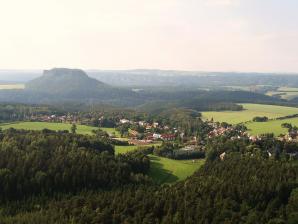 Blick auf Gohrisch im Elbsandsteingebirge