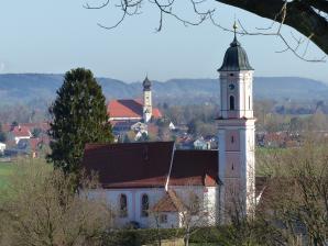 Kirche St. Margareta aus dem 15. Jahrhundert (Ortsteil Egelhofen)