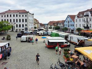 Markttag auf dem Neuen Markt