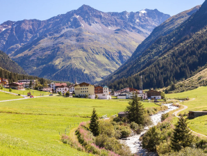 St. Leonhard im Pitztal ist eine kleine Gemeinde mit nur ca. 1.500 Einwohnern ....