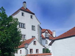 Schloss Wasserburg mit Restaurant und Cafe