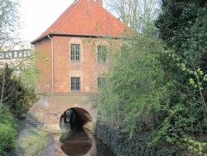 Kaponier über dem Moorbach
