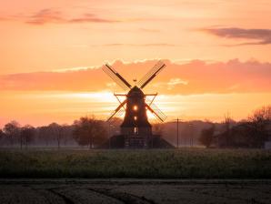 Die Sinninger Mühle am Abend 