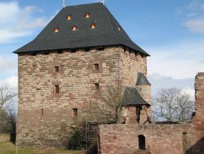 Bergfried der Burg Nideggen