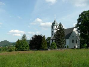Die Kirche von Papstdorf