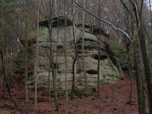 Doris Antony, lizenziert unter GFDL Wikimedia Felsen bei Appenrode