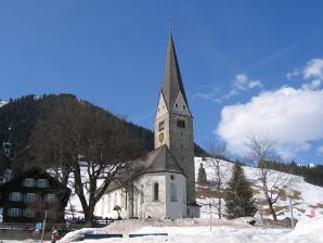 Katholische Pfarrkirche St. Jodok in Mittelberg