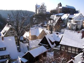 Hohnstein im Winter. Blick zur Burg
