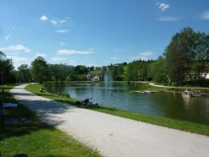 ... innerhalb der Freizeitanlage „Seepark“