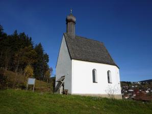 Leonhardi-Kapelle, das älteste Gebäude in Sankt Englmar (erbaut um 1480)