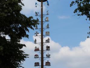 Traditioneller Maibaum