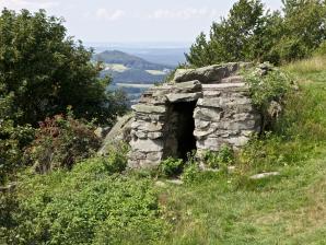 An der Pferdskopf-Klippe (trachytische Quellkuppe)