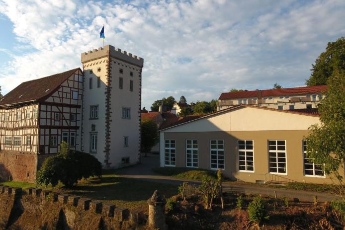 Das ehrwürdige Schloss Buchenau aus dem 17. Jahrhundert