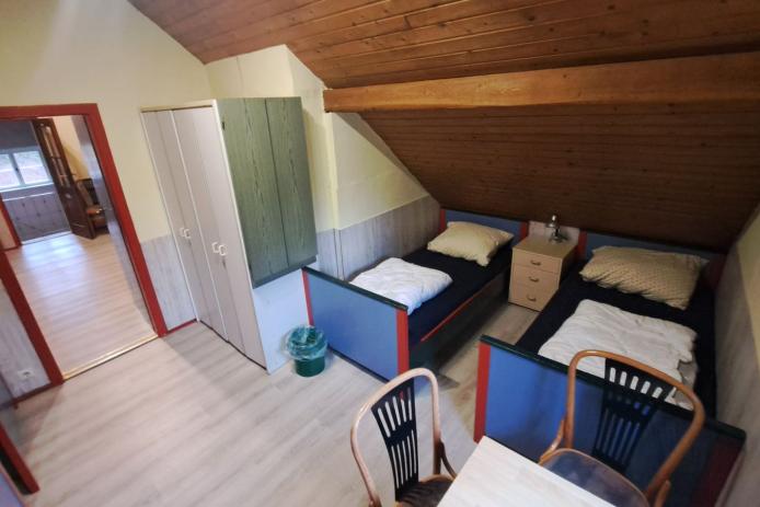 Das Fünfbettzimmer im Obergeschoss