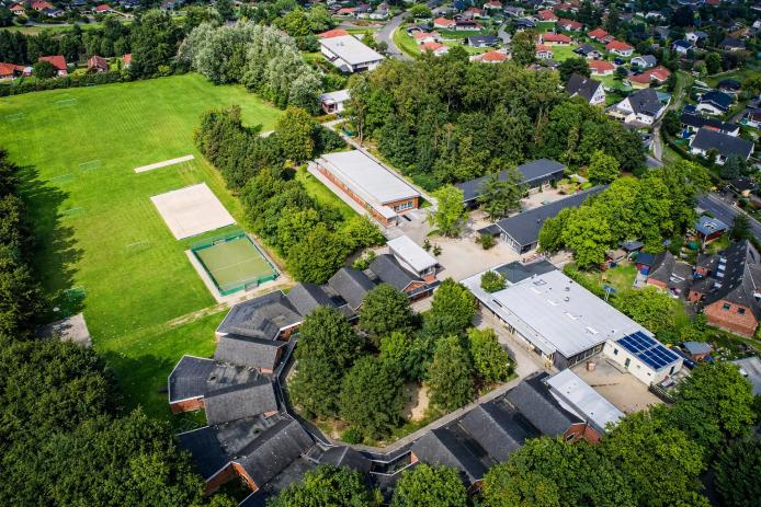 Unsere weitläufige Ferienanlage von oben