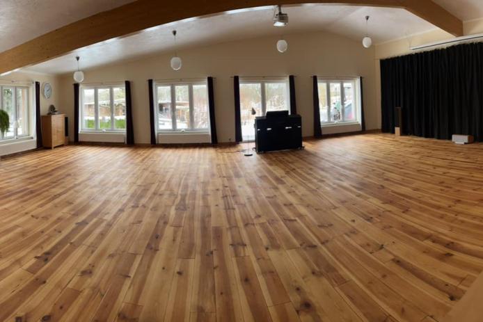 Bestuhlung für bis zu 100 Personen