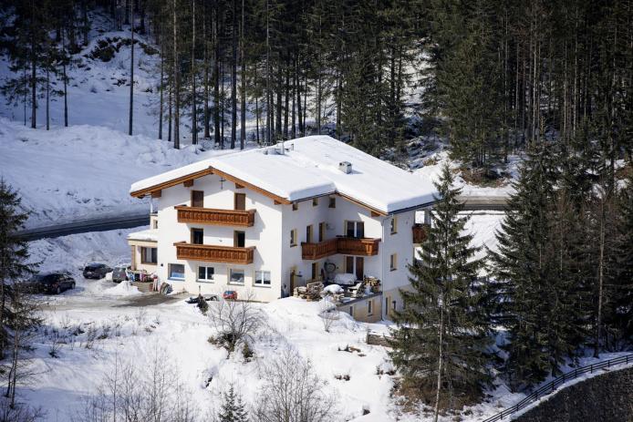 Haus Tyrol im Winter