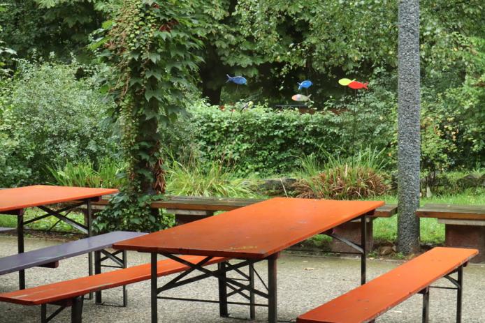 Außenansicht Saal Terrasse