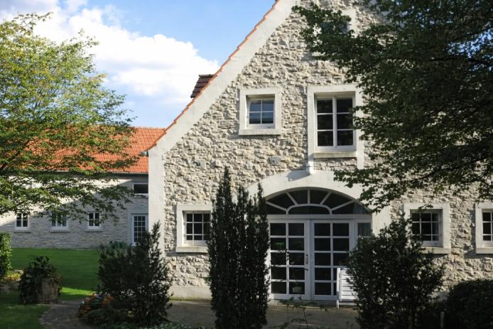 Haupthaus und Ammonitenhaus