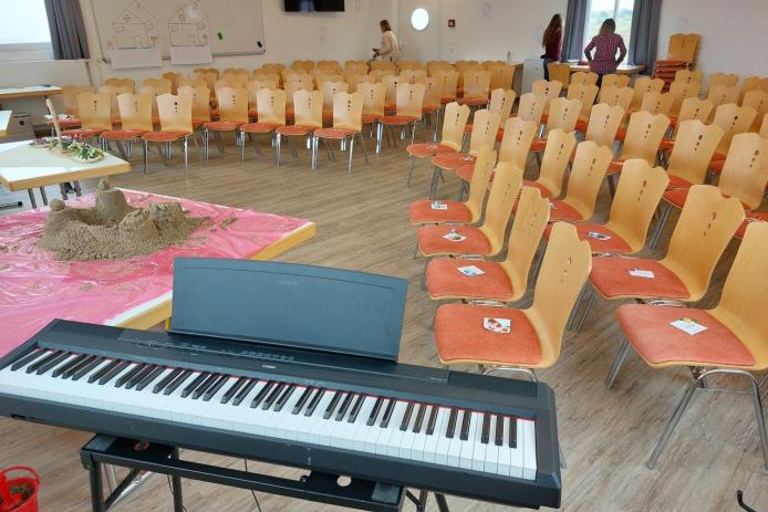 Gruppenraum "Brücke" mit Musterbestuhlung