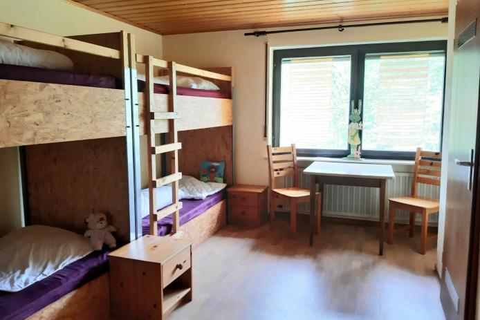 6-Bett Schlafzimmer mit Etagenbetten