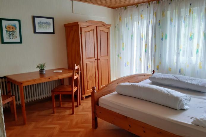 Schlafzimmer 2 mit Doppelbett