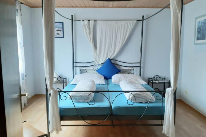 Schlafzimmer 3 mit Doppelbett