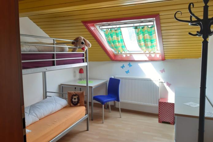 2-Bett Schlafzimmer mit Etagenbett