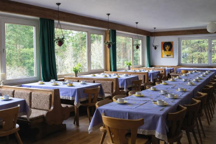 Großer Aufenthalts- und Speisesaal