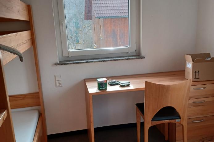 Leiterzimmer mit 2 Betten