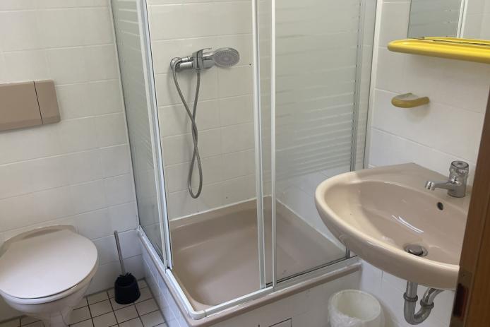 Bad und WC im Seminarhaus