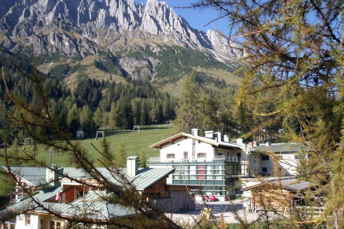 Team-Hostel Hochkeilhaus, Selbsteversorger im Sommer, HP+VP im Winter