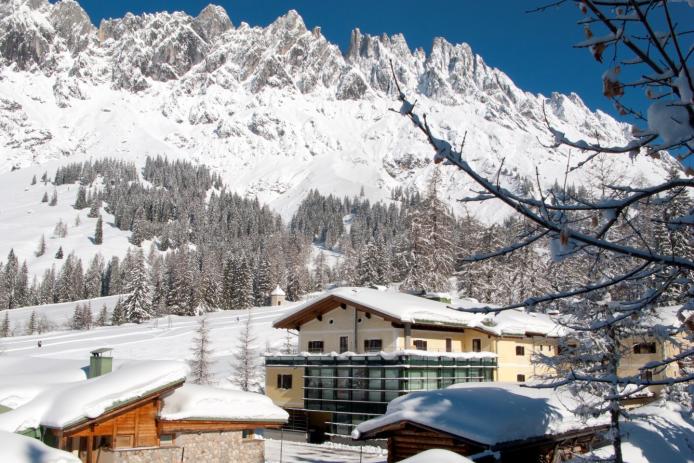 Team-Hostel Hochkeilhaus, Selbsteversorger im Sommer, HP+VP im Winter