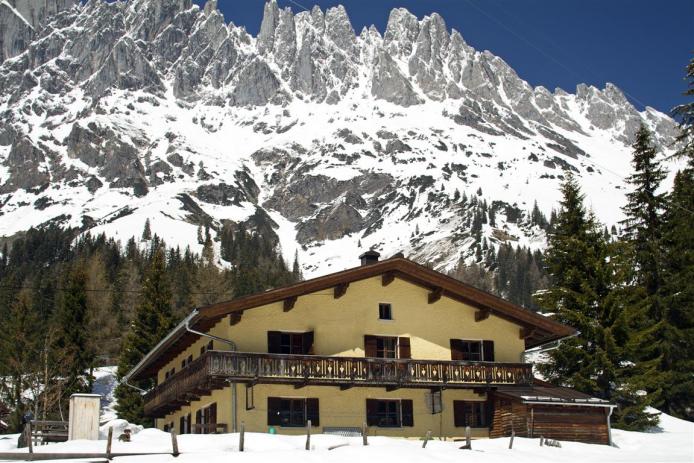 Selbstversorger Hütte Berghof am Hochkönig - 45 Betten in 11 Zimmern