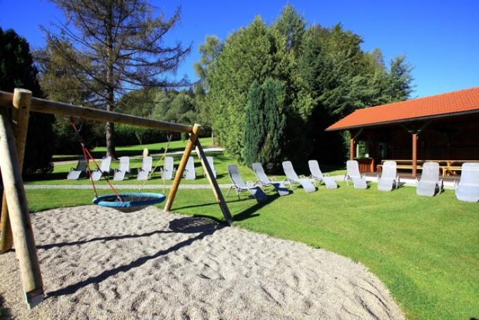 Liegen, überdachte Terrasse