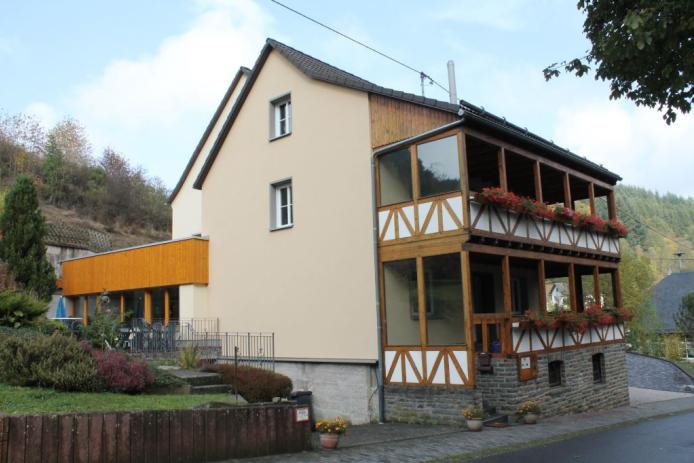 HausAcht Ansicht SüdWest