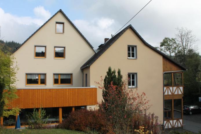 HausAcht Ansicht West