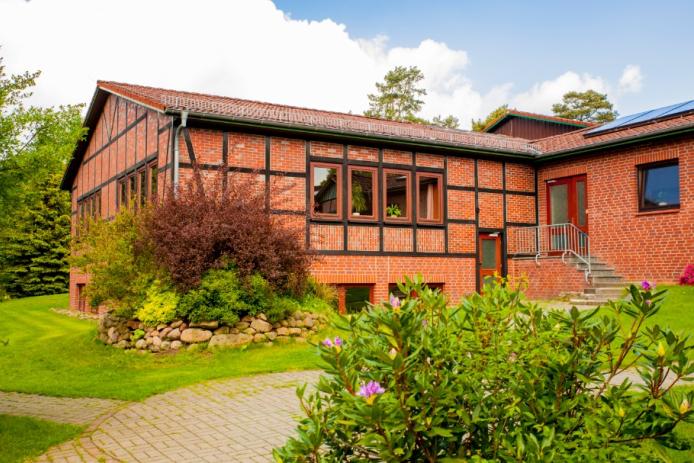 Unser schönes Jugendferienheim, Herzlich Willkommen