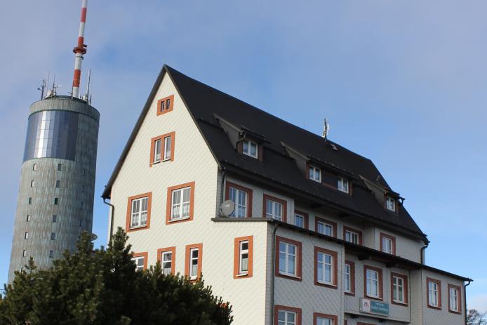 Hier führt der Rennsteig direkt an unserer Herberge vorbei