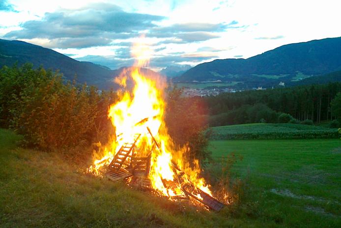 "Lagerfeuer" im Sommer