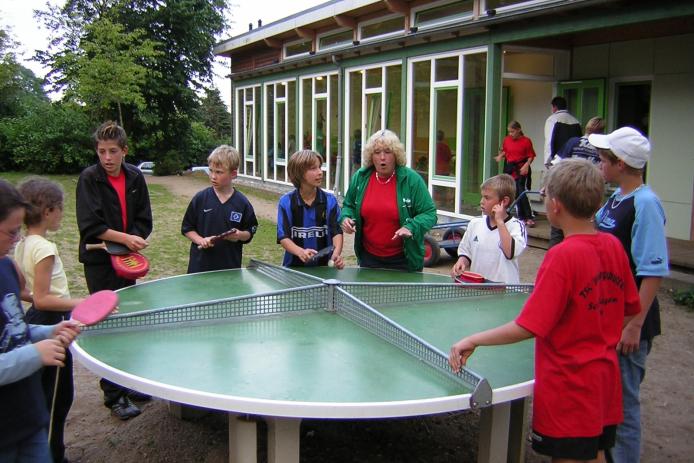 Tischtennis außen und innen